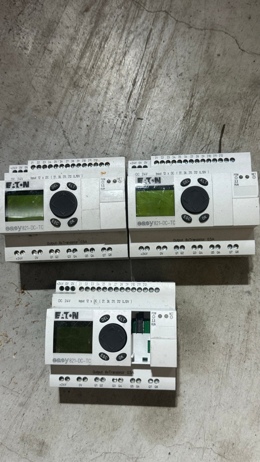 2x Eaton EASY821-DC-TC PLC 24V + GRATIS donor | EASY800, Ophalen of Verzenden, Eaton Industries (Netherlands) B.V., Electricalnl@eaton.com