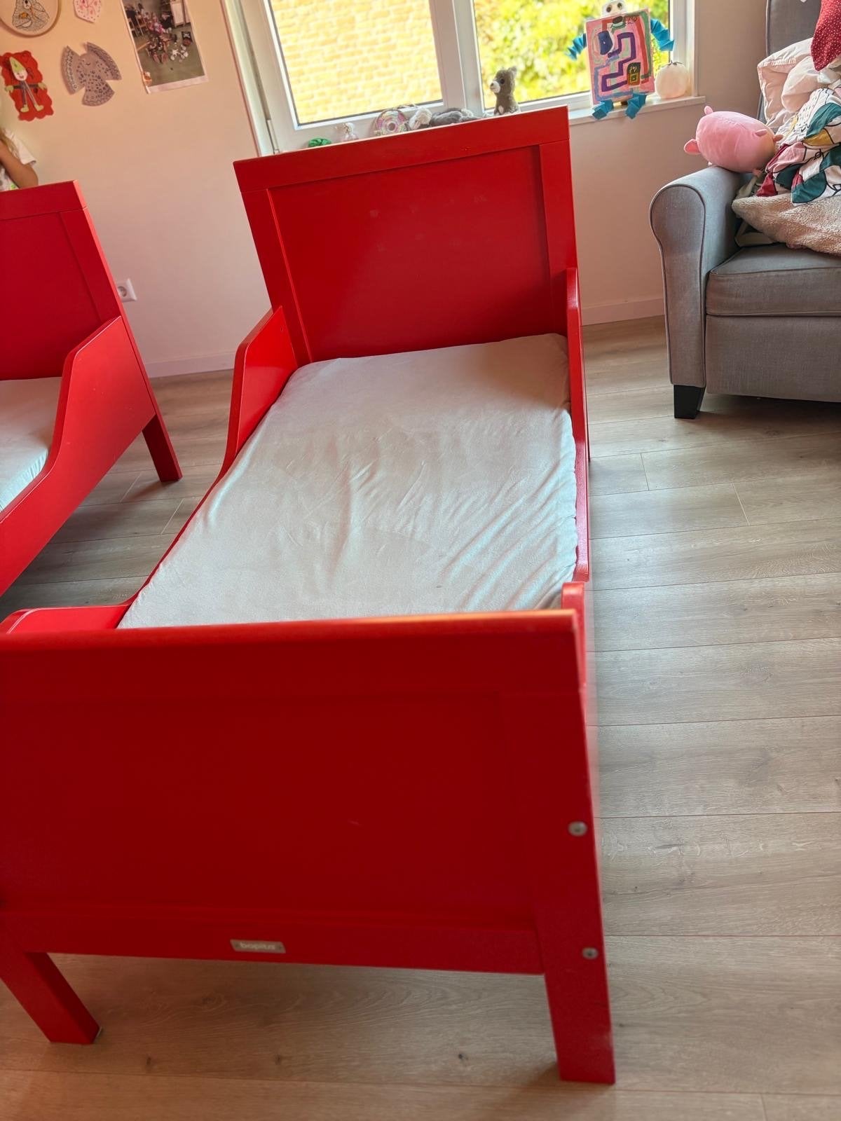 Twee Bopita kinderbedden rood, Ophalen, Gebruikt, 90 cm, Eenpersoons