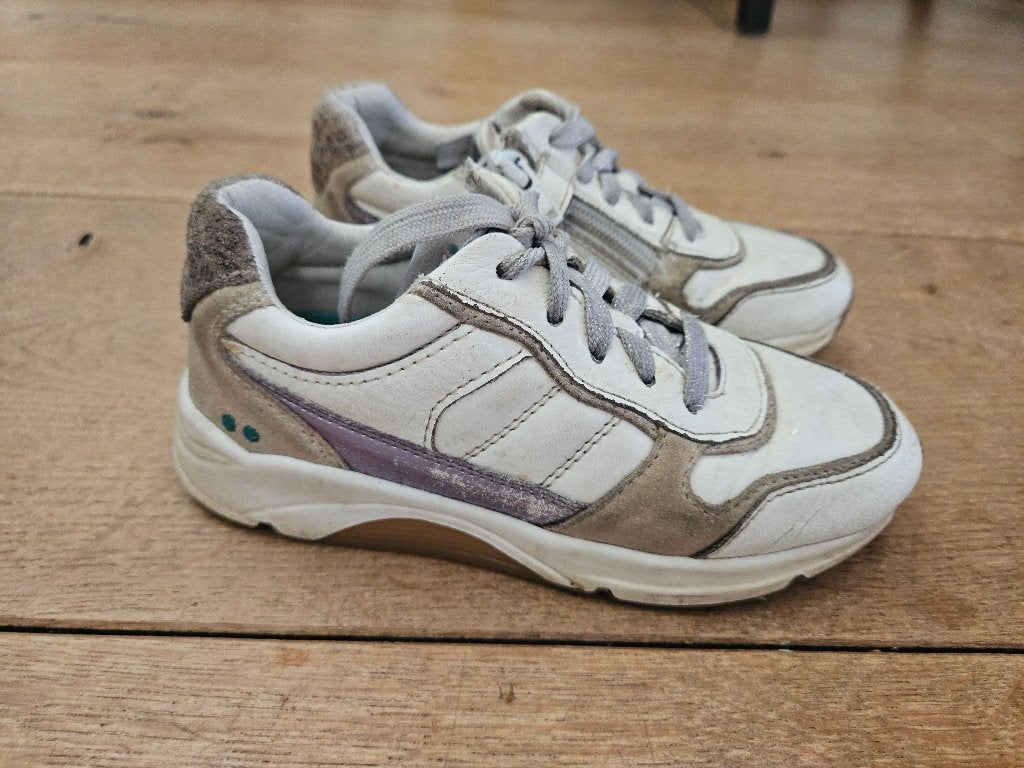 Sneakers Bunnies in maat 30 in wit met lila accenten, Bunnies, Gebruikt, Meisje, Schoenen