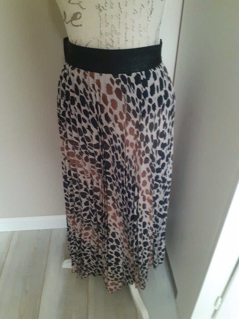 Mooie plise rok, made in Italy, draagbaar maat S en M!, Maat 38/40 (M), Made in Italy, Bruin, Nieuw