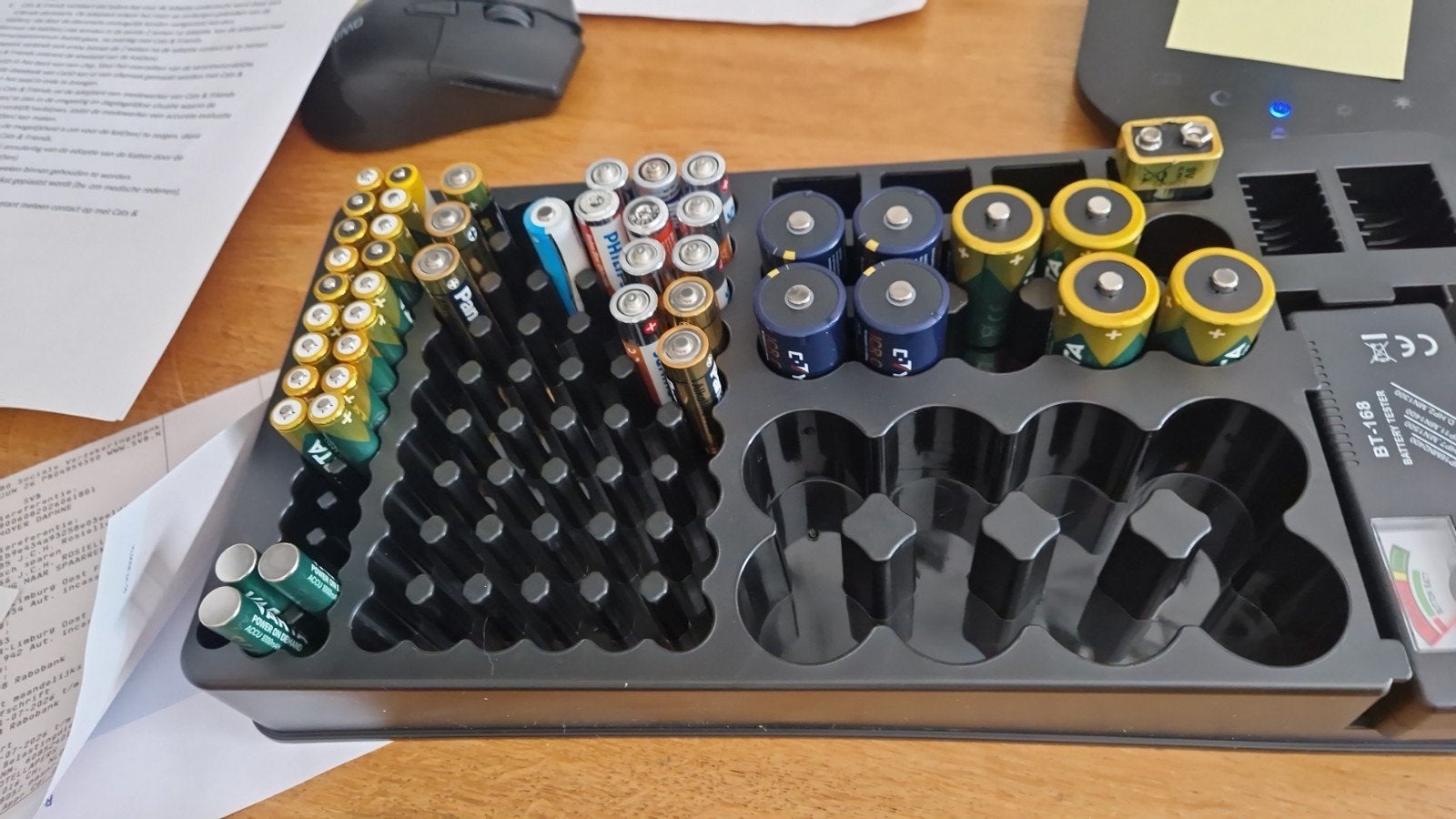 Universeel Batterij Opbergsysteem met Tester, Audio, Tv en Foto, Accu's en Batterijen, Ophalen, Nieuw