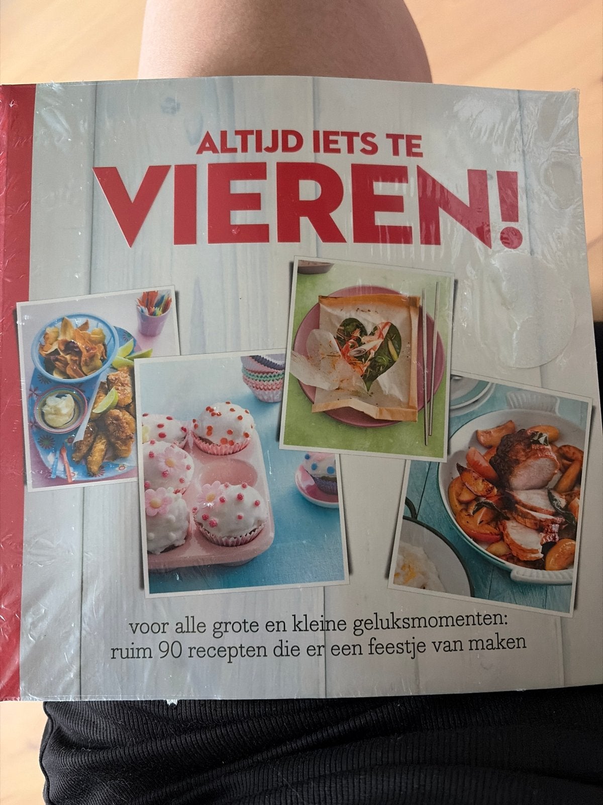 Altijd iets te vieren! Kookboek Albert Heijn, Ophalen of Verzenden, Nieuw, Overige gebieden, Voorgerechten en Soepen
