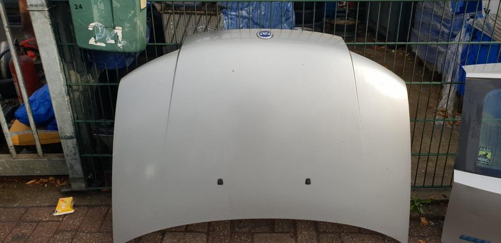 FIAT PUNTO MOTORKAP BJ 98 TOT 2002, Gebruikt, -, -, Ophalen of Verzenden