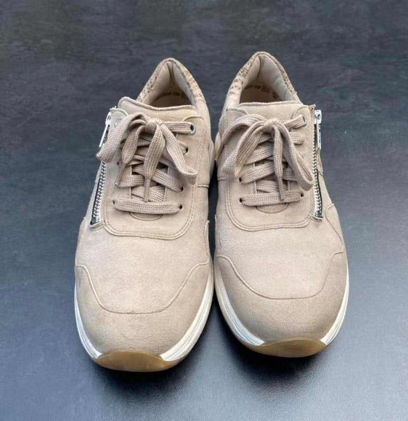 Solidus Kea sneakers maat 39 1/3, taupe, breed, Kleding | Dames, Schoenen, Verzenden, Zo goed als nieuw, Beige, Sneakers of Gympen
