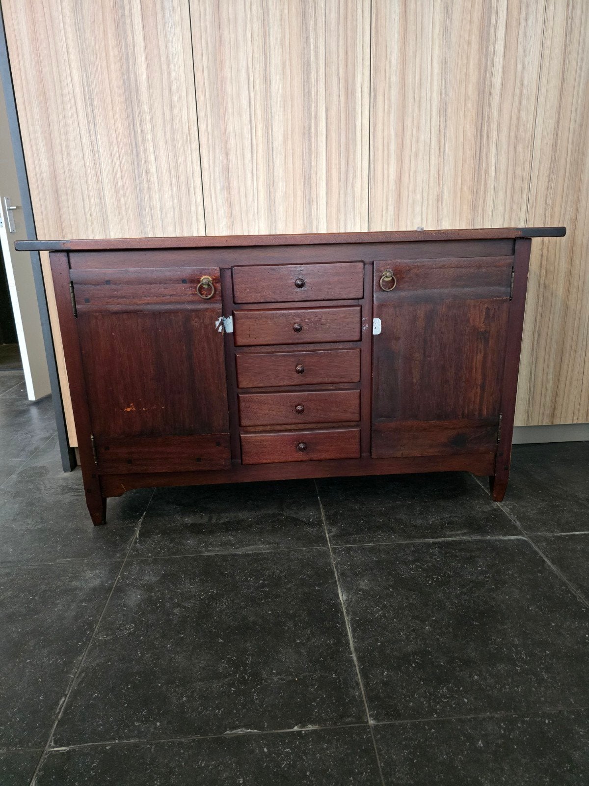 Massief houten dressoir / kast 150 cm – Koloniale stijl, Antiek en Kunst, Antiek | Meubels | Kasten, Ophalen of Verzenden