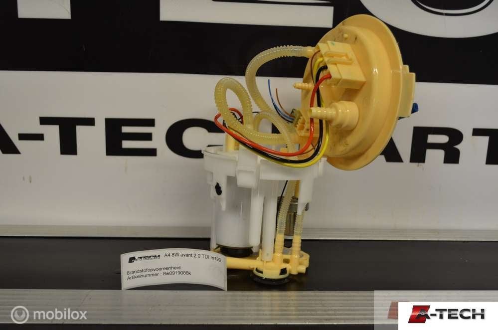 Brandstofpomp Audi A4 B9 2.0 TDI ('15-'18) 8w0919088k M199 O, Audi, Gebruikt, Audi, Ophalen of Verzenden