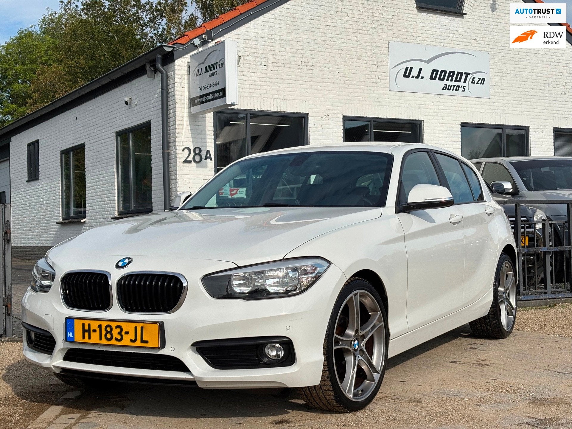 BMW 1-serie 116i M stuur/airco/stoelverwarming netjes !, 1-Serie, Achterwielaandrijving, Verwarmde buitenspiegels, Alcantara