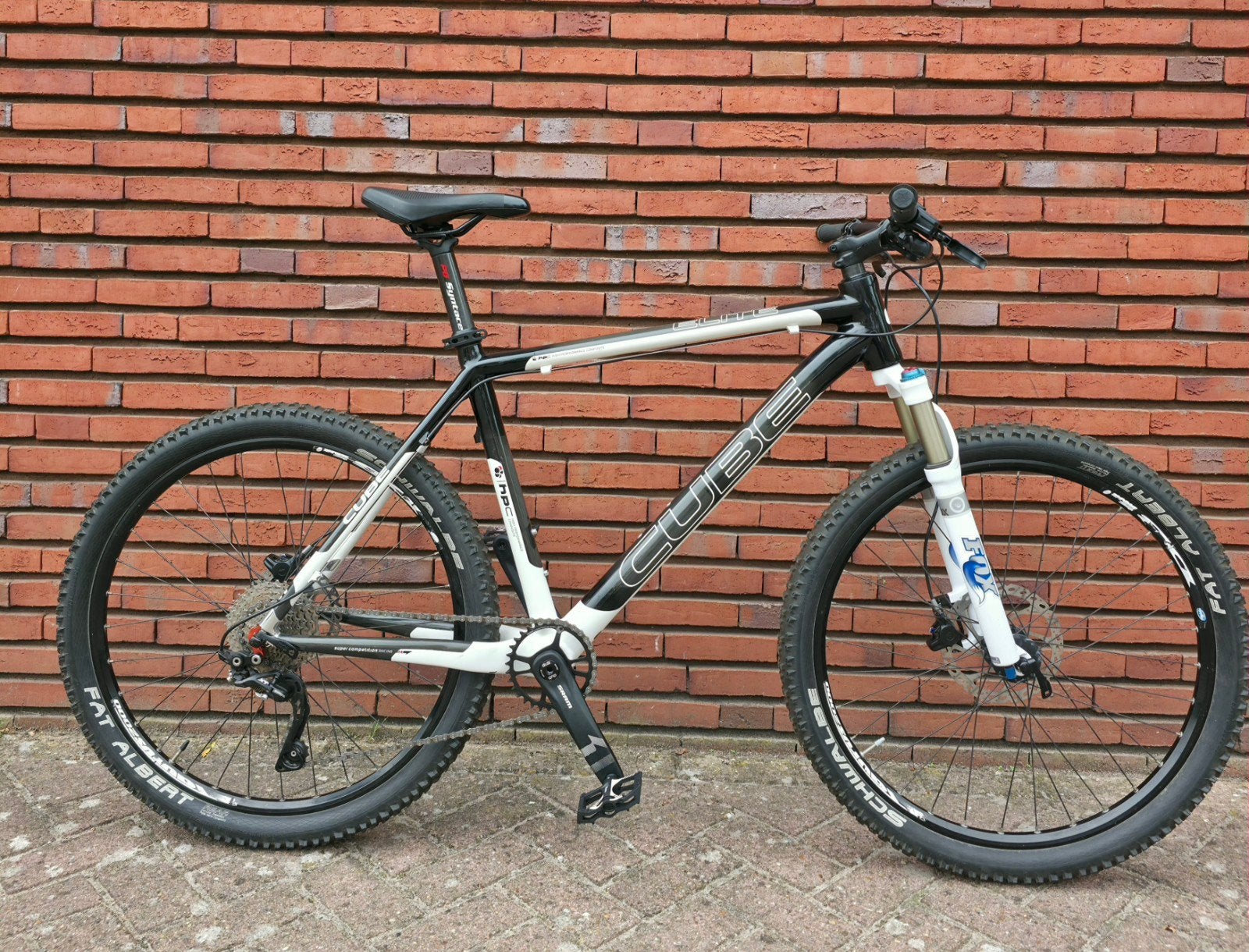 CUBE HPC Carbon Mountainbike 26 inch wielen