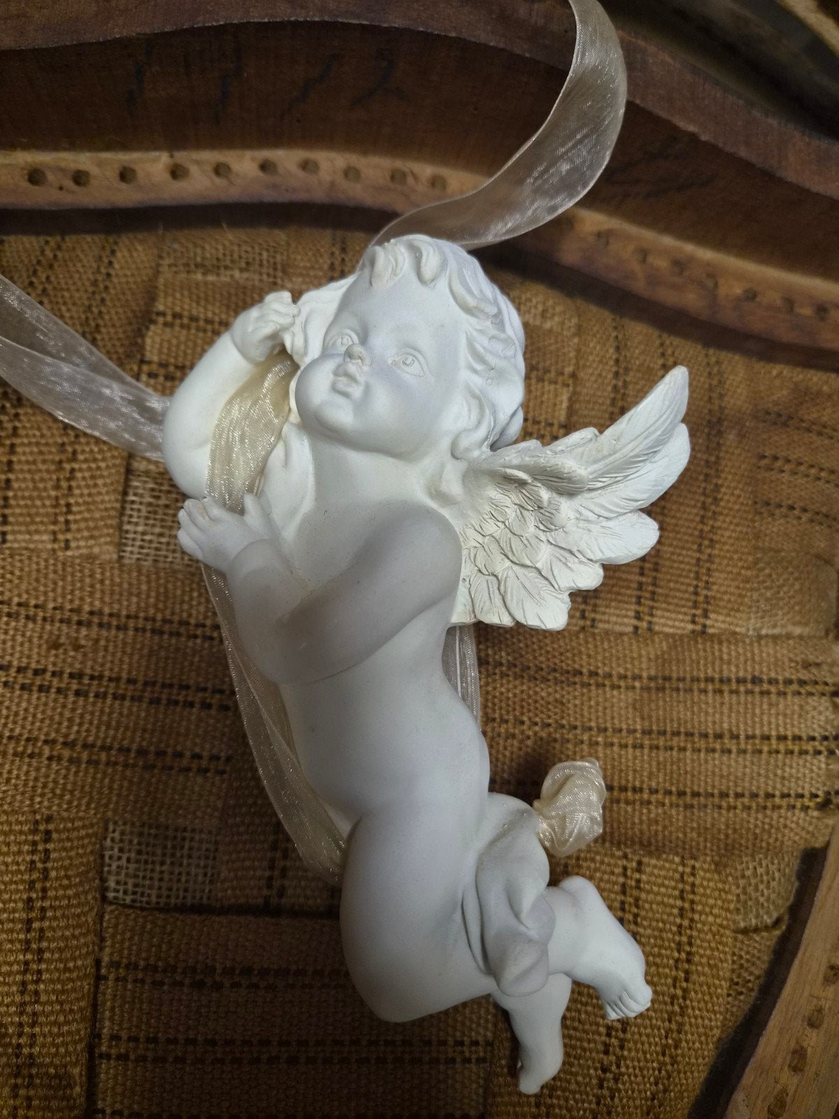 Decoratieve Engel - Wit Keramiek/Kunststof, Huis en Inrichting, Ophalen, Wit, Steen/keramiek, Klassiek