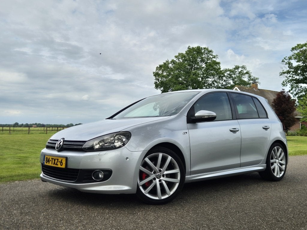 Volkswagen Golf 1.4 TSI R-Line Ed. (bj 2009, automaat), Automaat, Euro 5, Gebruikt, 680 kg