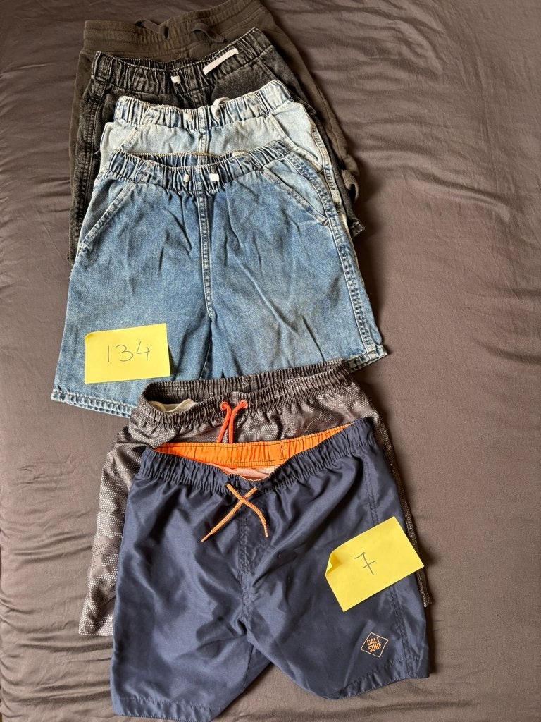 Jongenskleding: 6x korte broek + 3x zwembroek - 134/140, Kinderen en Baby's, Ophalen, Jongen, Broek