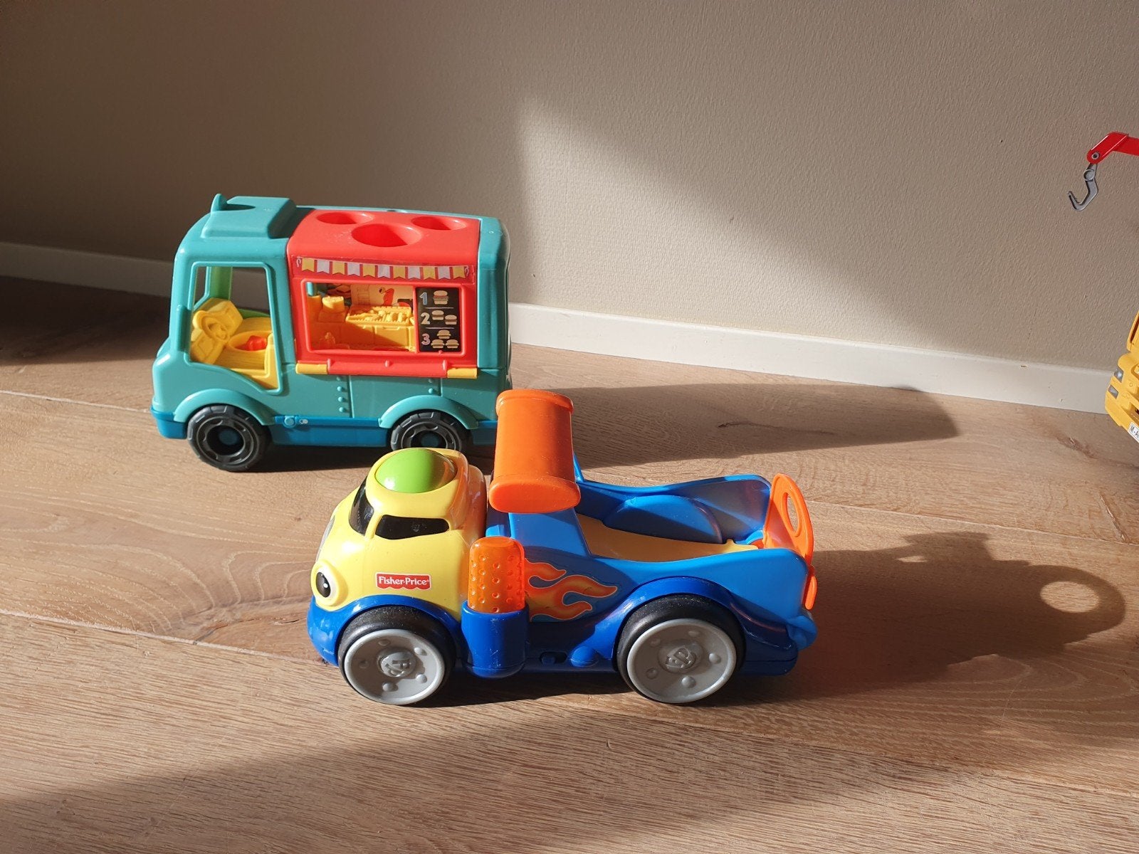 2 Fisher-Price auto's, Ophalen, Gebruikt, Auto of Voertuig
