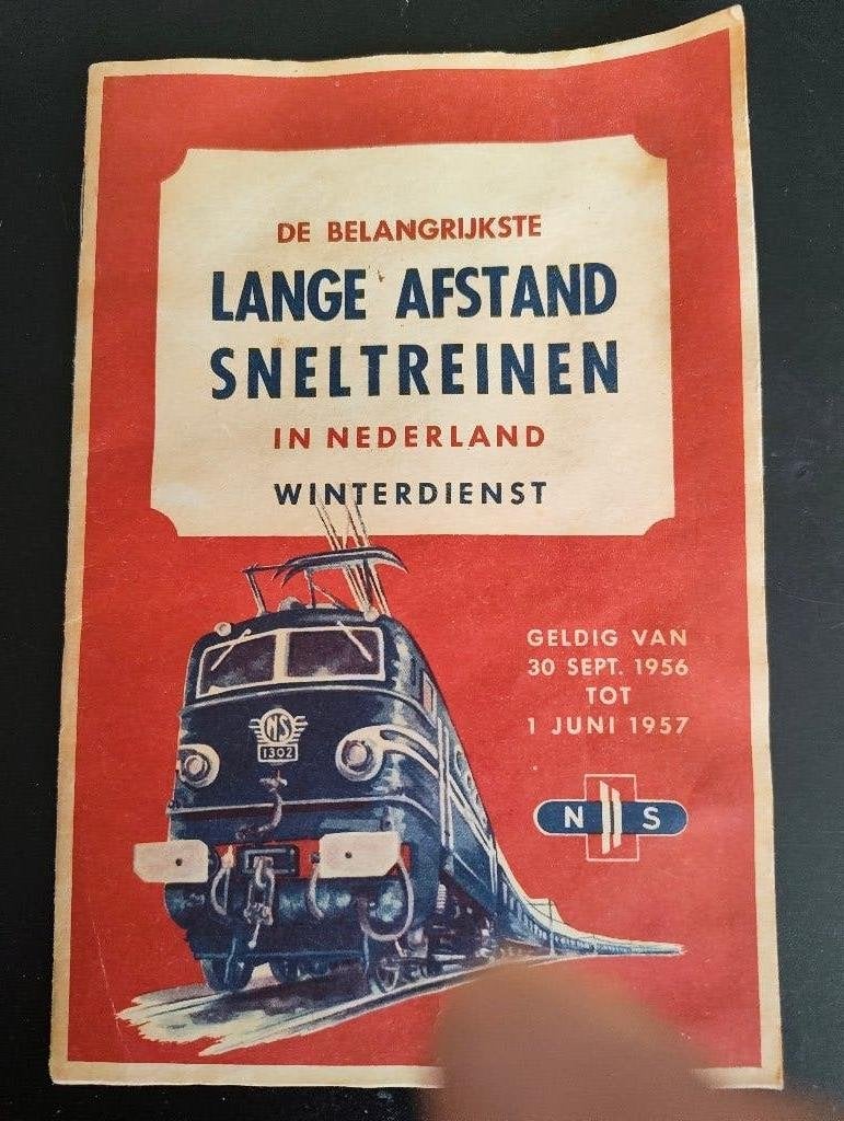 2 boekjes van de Nederlandsche Spoorwegen uit 1957, Ophalen of Verzenden, Gebruikt, Trein, Boek of Tijdschrift