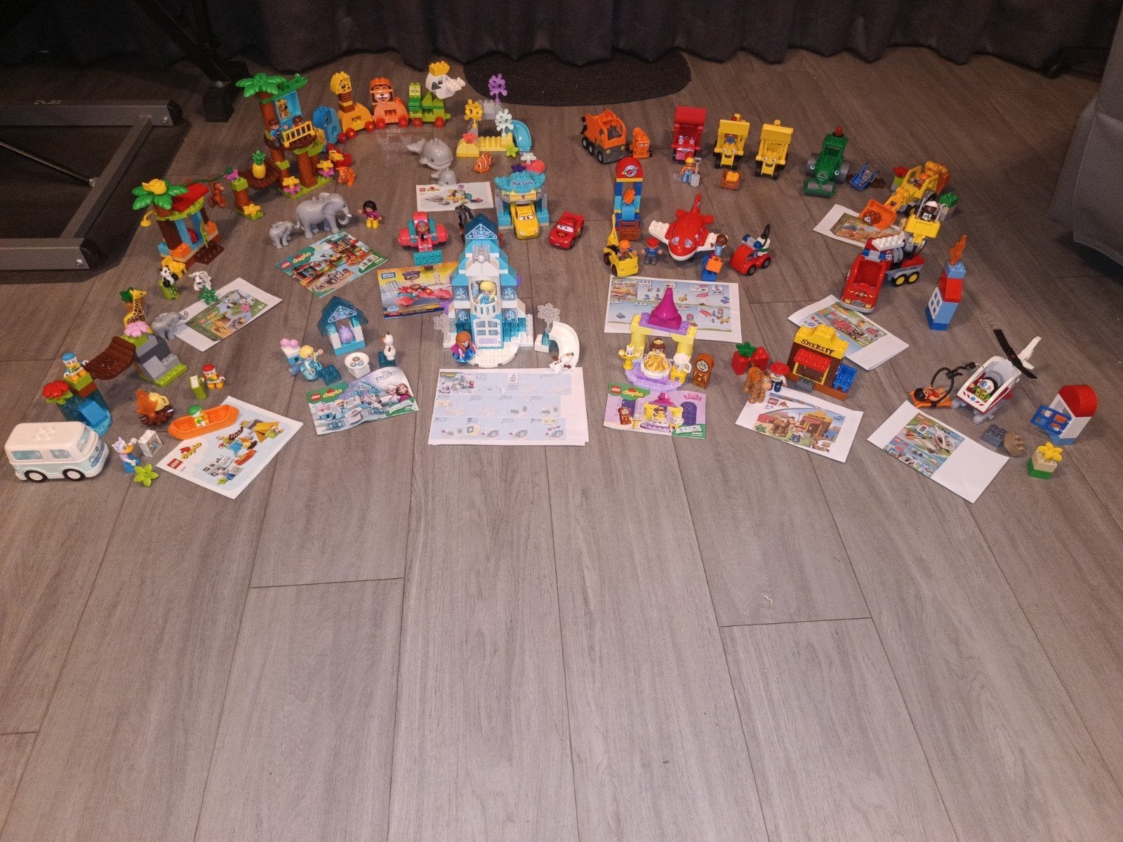 LEGO Duplo sets: Disney, Frozen, Cars, Toy Story, dieren,etc, Kinderen en Baby's, Ophalen, Gebruikt