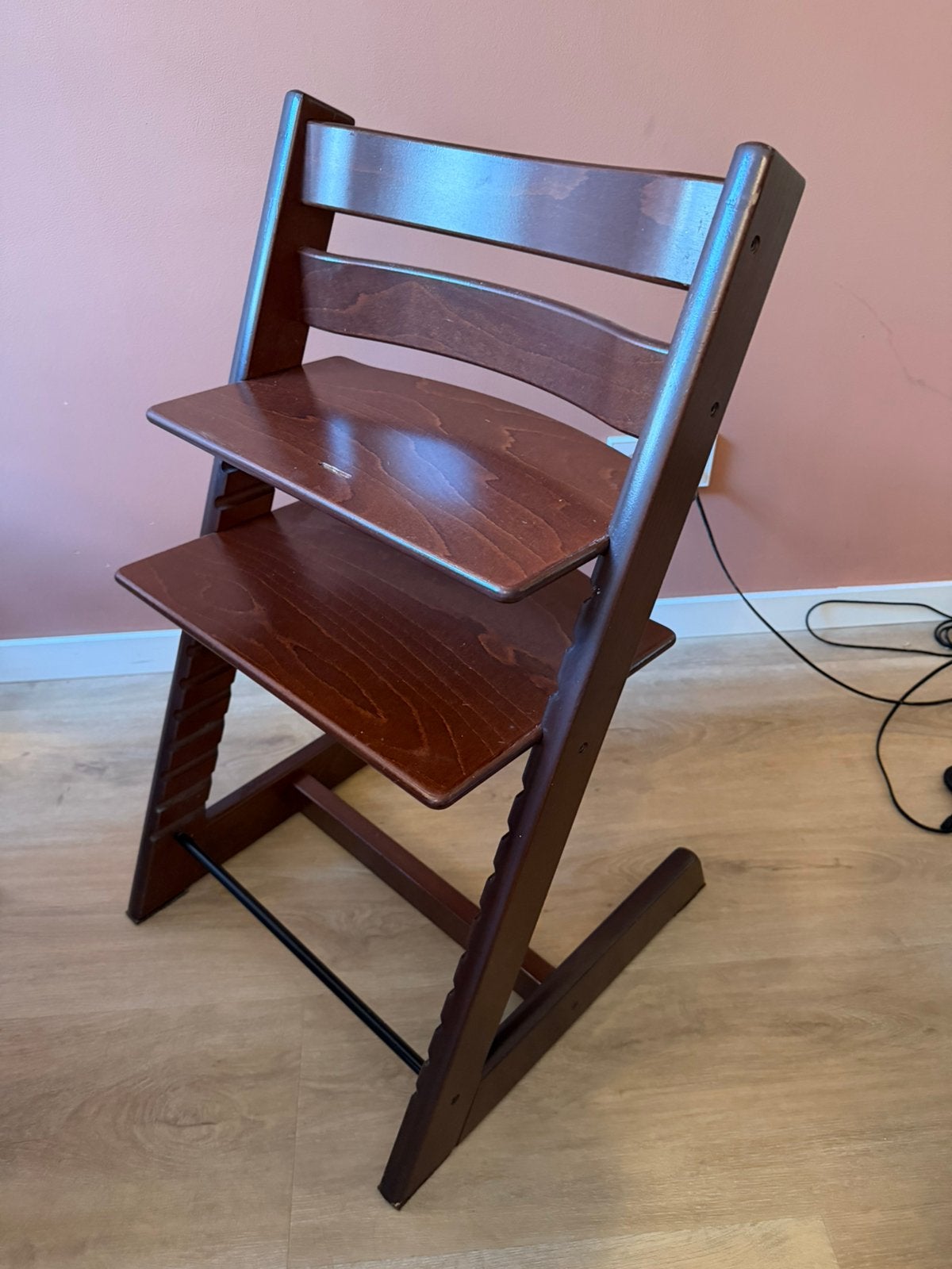Stokke Tripp Trapp Walnoot Walnut Brown Bruin, Ophalen, Zo goed als nieuw, Meegroeistoel