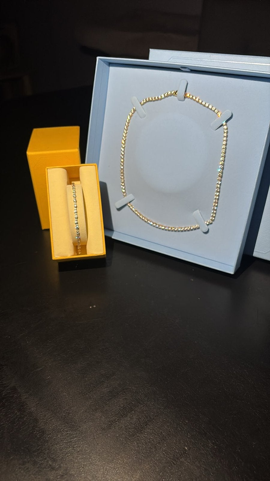Swarovski set, Ophalen, Zo goed als nieuw, Sieraad of Horloge