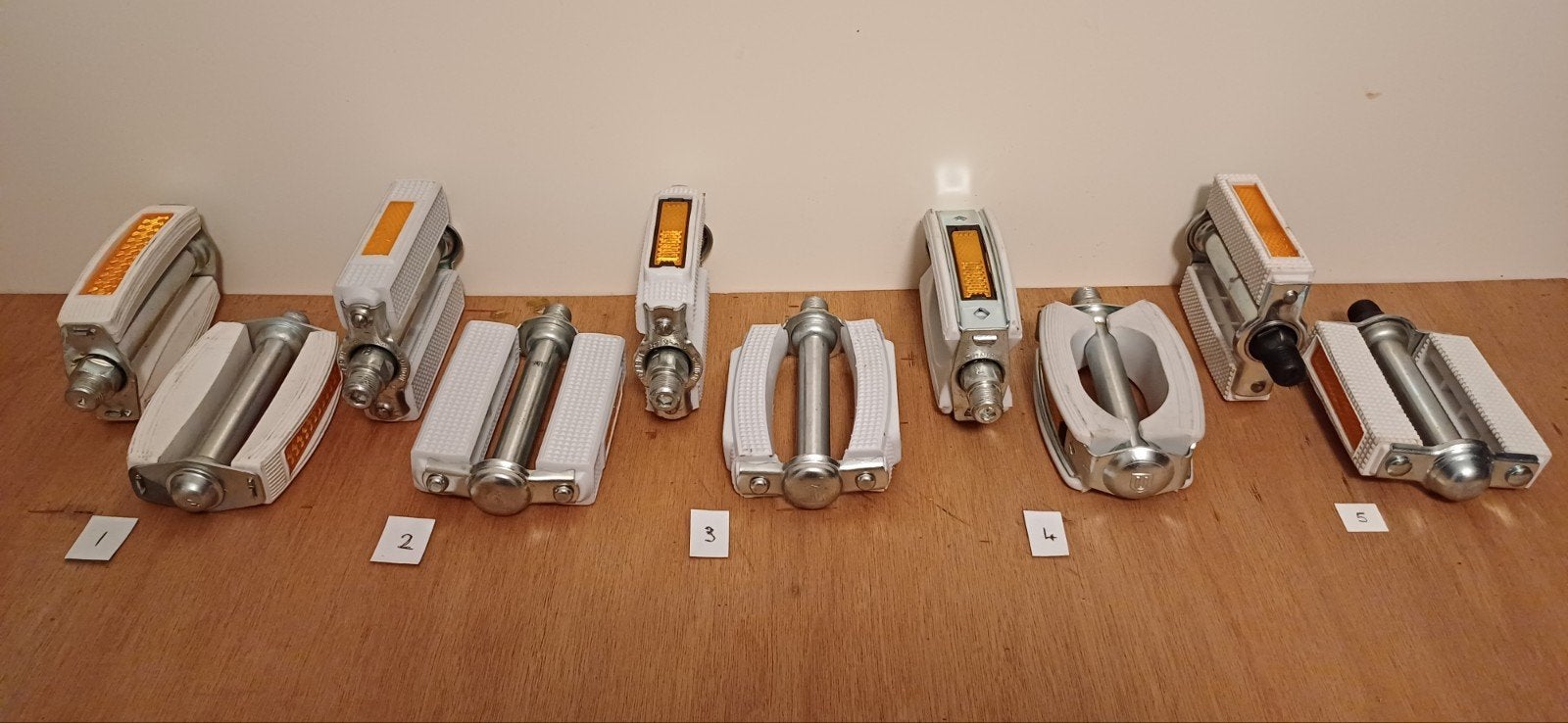 Witte trappers 5 verschillende  NOS, Ophalen of Verzenden, Nieuw