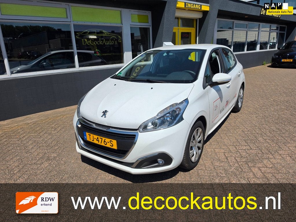 Peugeot 208 1.2 PureTech Blue Lion, Voorwielaandrijving, Gebruikt, 1199 cc, 82 pk