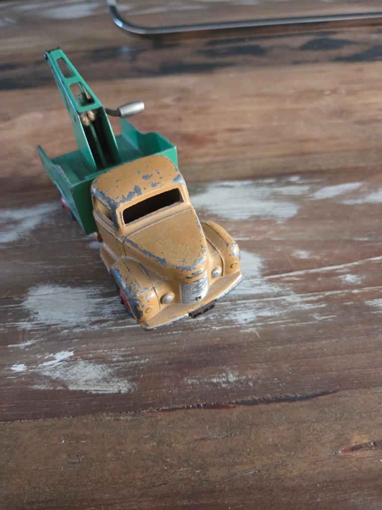 Dinky toys Commer, Hobby en Vrije tijd, Modelauto's | 1:43, Ophalen of Verzenden, Auto, Dinky Toys
