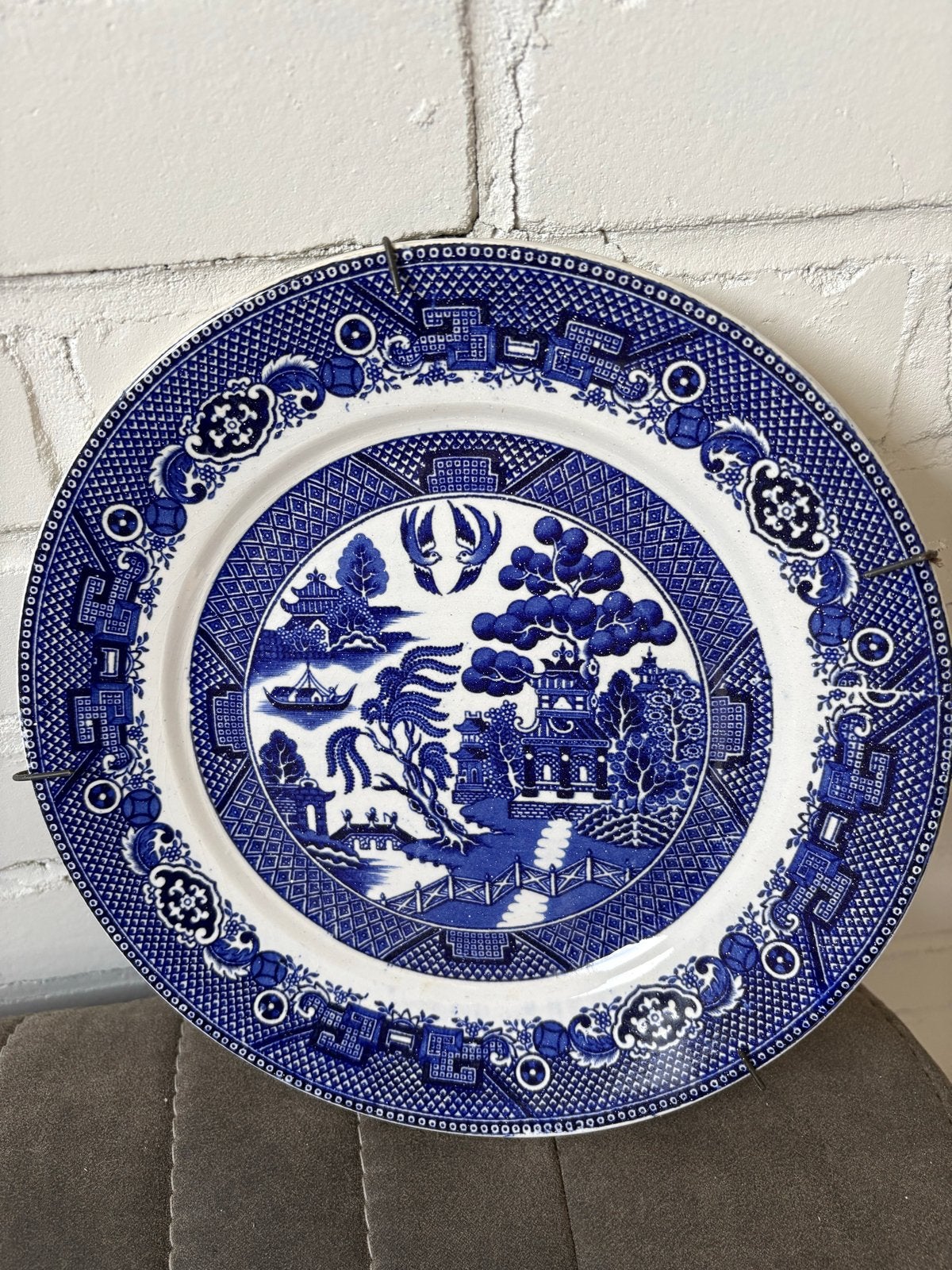 Maastrichts aardewerk "Blue Willow" bord 11", Ophalen of Verzenden
