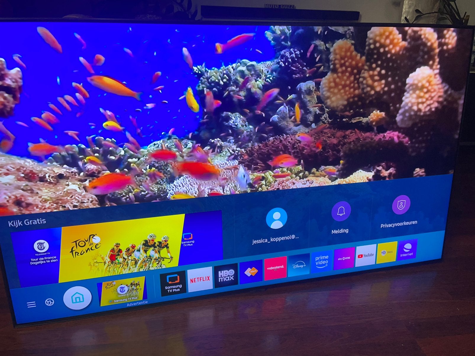 Samsung 55 inch Qled 4K Smart tv + one connect box, Ophalen of Verzenden, Zo goed als nieuw, 100 Hz, Samsung