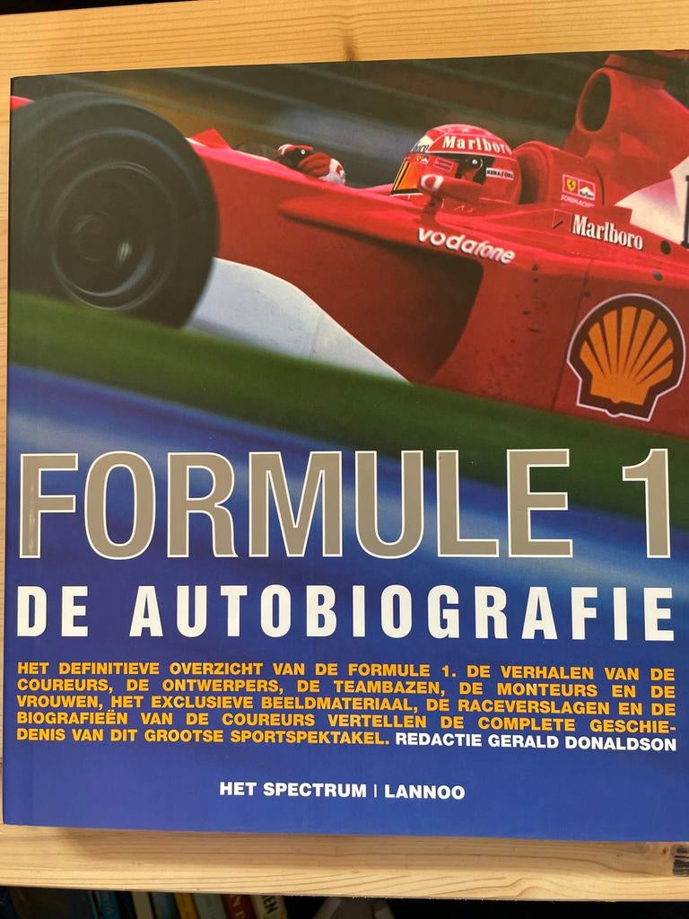 Formule 1: De Autobiografie - Boek, Boeken, Auto's | Boeken, Ophalen of Verzenden, Zo goed als nieuw, Ferrari