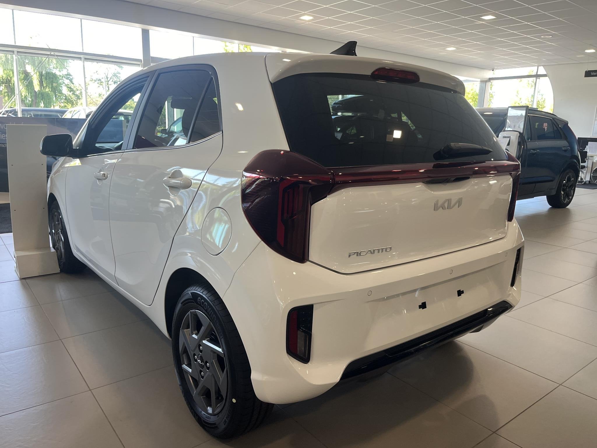 Kia Picanto 1.0 GDI DynamicPlusLine Kia Picanto 1.0 DPI Dyna, Voorwielaandrijving, Stof, Euro 6, 4 stoelen