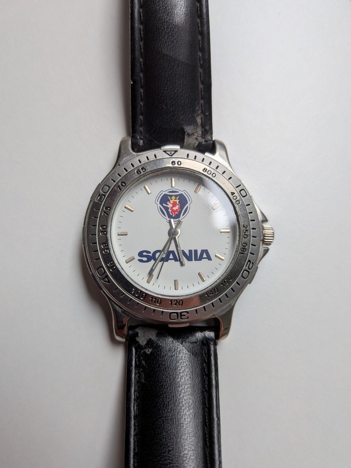 Horloge 4 cm. met SCANIA wijzerplaat, Ophalen of Verzenden, Gebruikt, Polshorloge, Overige merken