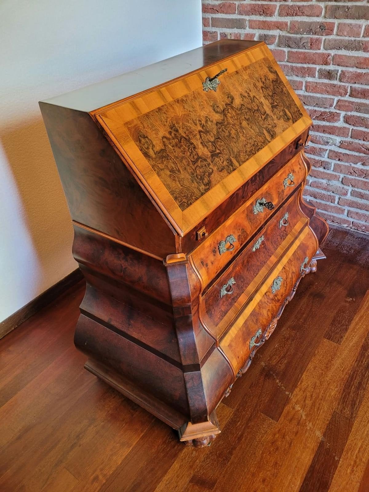 Klassieke Schrijfsecretair / Bureau de Pente, Ophalen