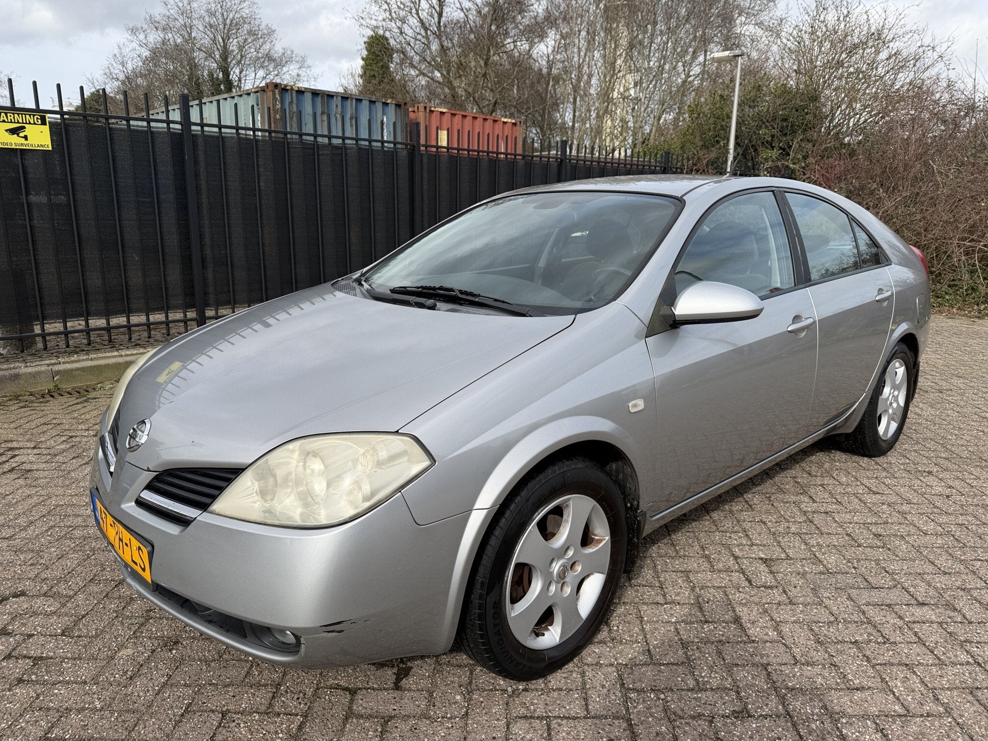 Nissan Primera 1.8 Visia Clima/Cruise/Navi/LMV (bj 2004), Voorwielaandrijving, Stof, Zwart, 4 cilinders