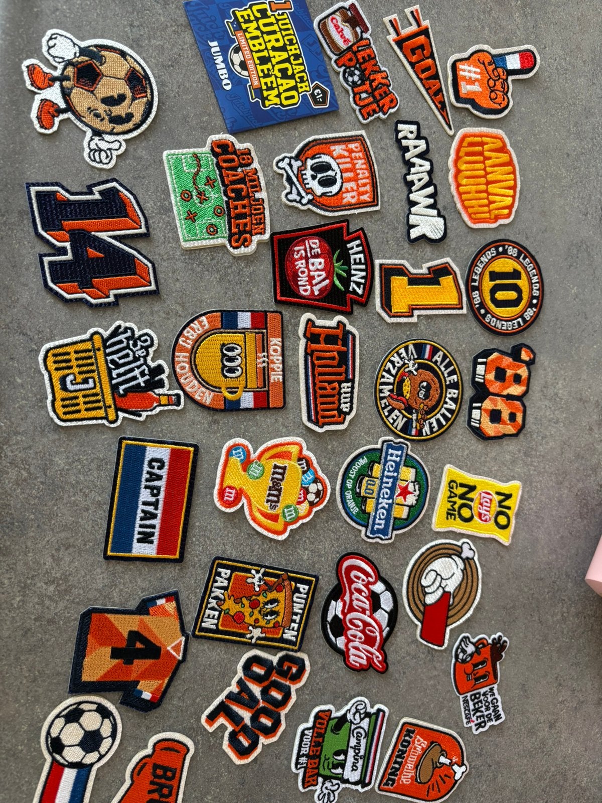 Jumbo emblemen oranje compleet, Jumbo, Ophalen