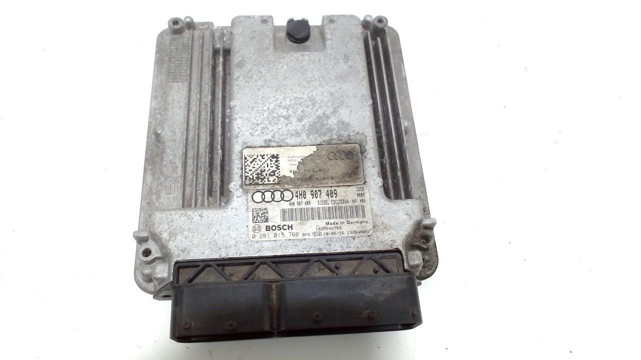 Computer motormanagement Audi A8, Onderdelen@venauto.nl, Van der Ven Autorecycling B.V., Gebruikt, Ettenseweg 76, 4706 PB Roosendaal, The Netherlands