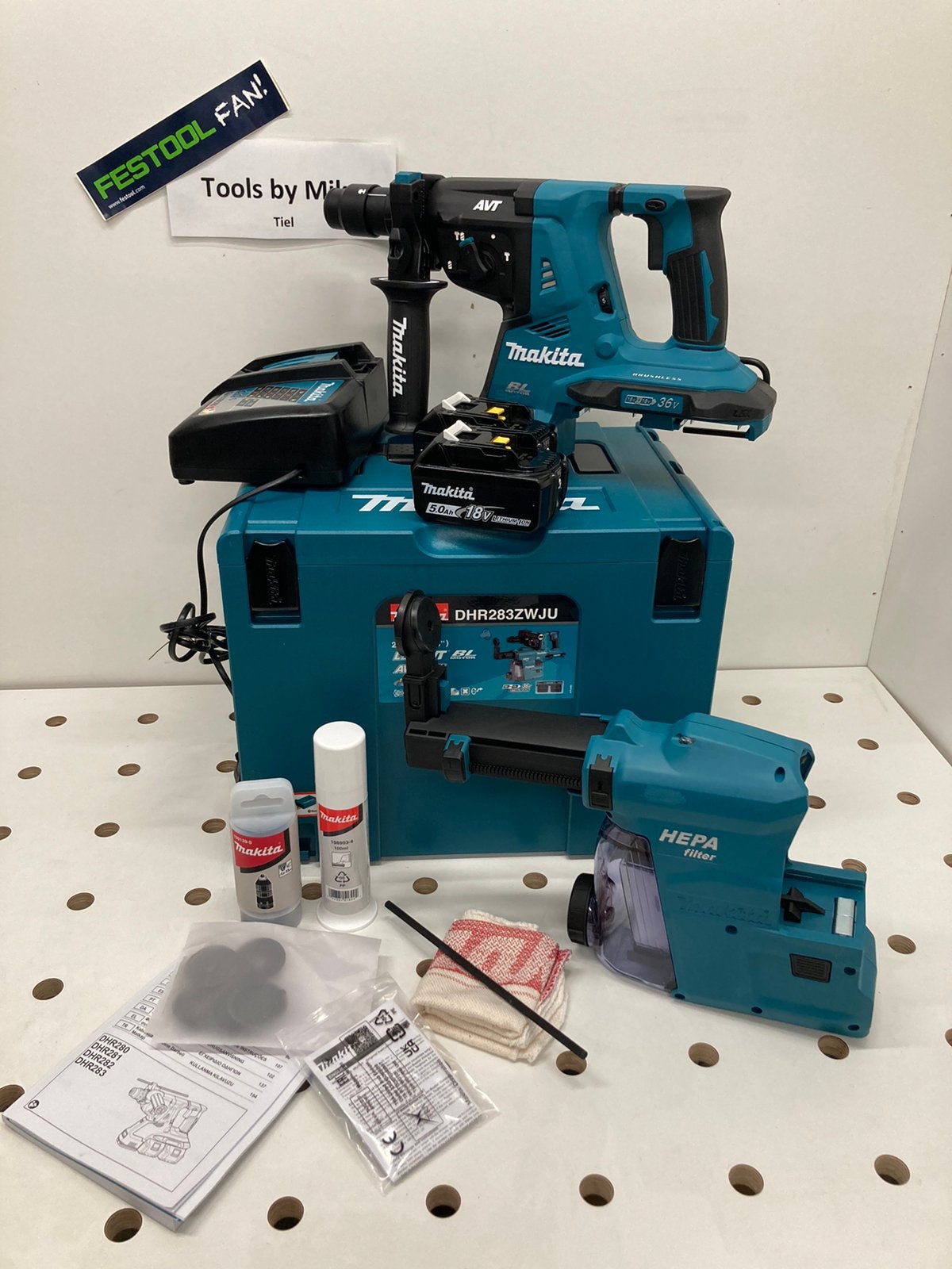 Makita DHR283 36v accu klopboormachine (nieuwstaat), Ophalen, Zo goed als nieuw, Boor- en/of Breekhamer