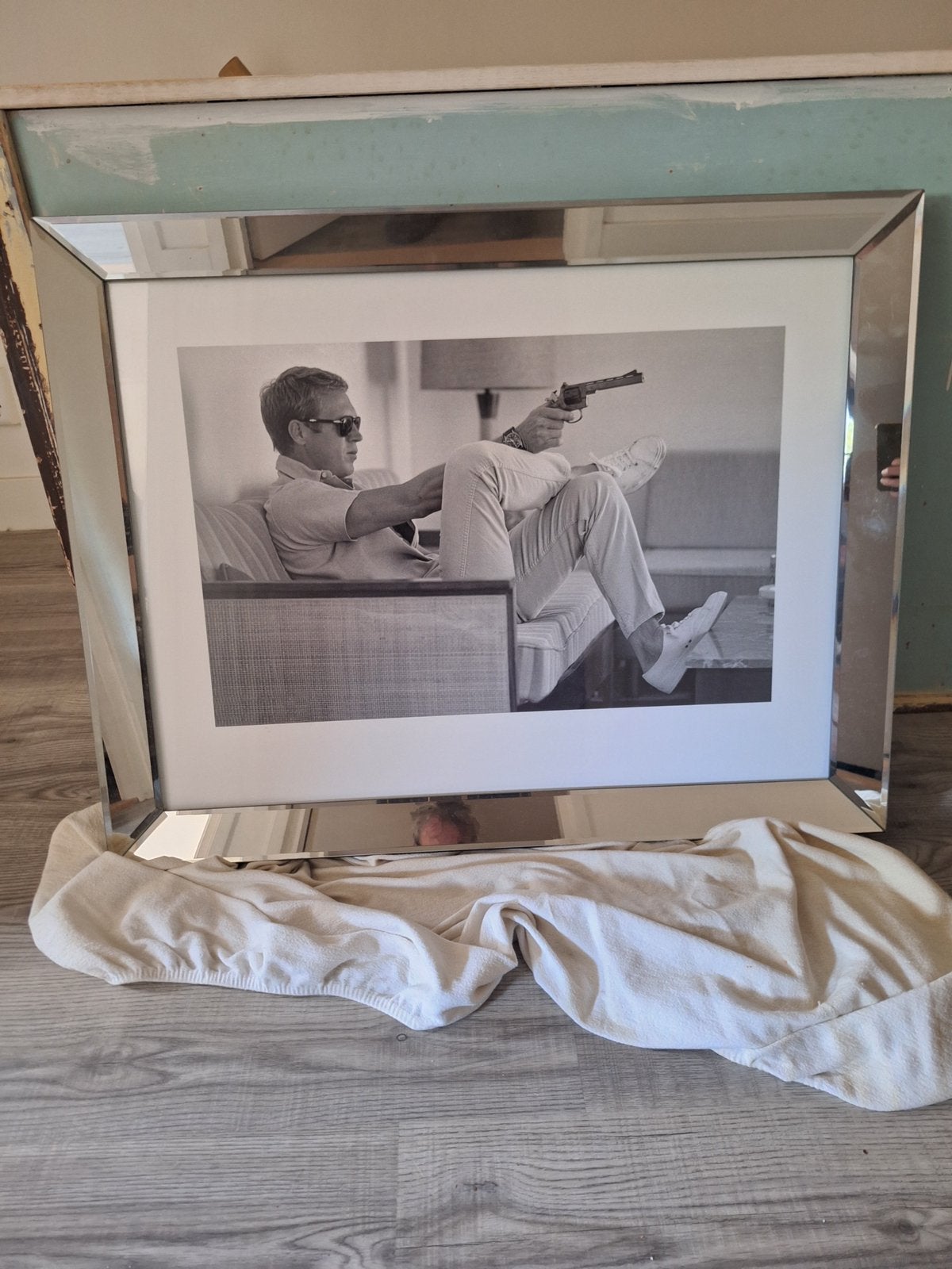 Steve Mcqueen art in spiegellijst, Ophalen, Zo goed als nieuw, Spiegellijst
