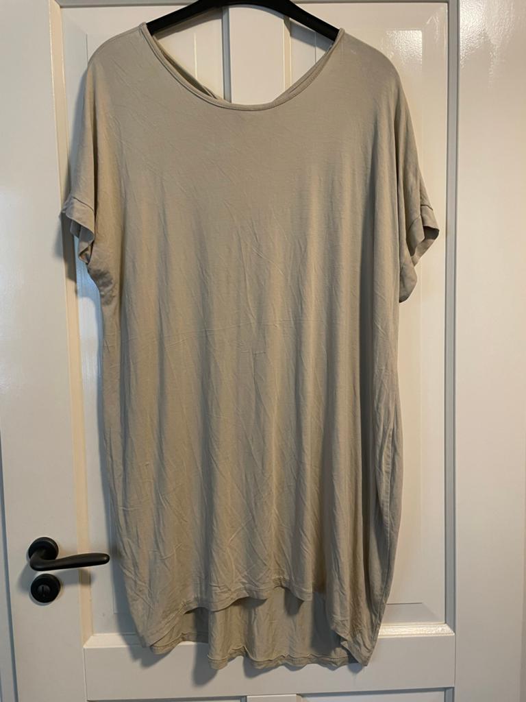 Mooie beige tuniek jurk maat 52, Ophalen of Verzenden, Zo goed als nieuw, Beige, Overige typen