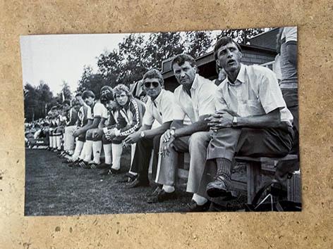 Org z/w foto 20x30 cm Johan Cruijff coach van Ajax 13-7-1985, Verzenden, Nieuw, Ajax, Poster, Plaatje of Sticker