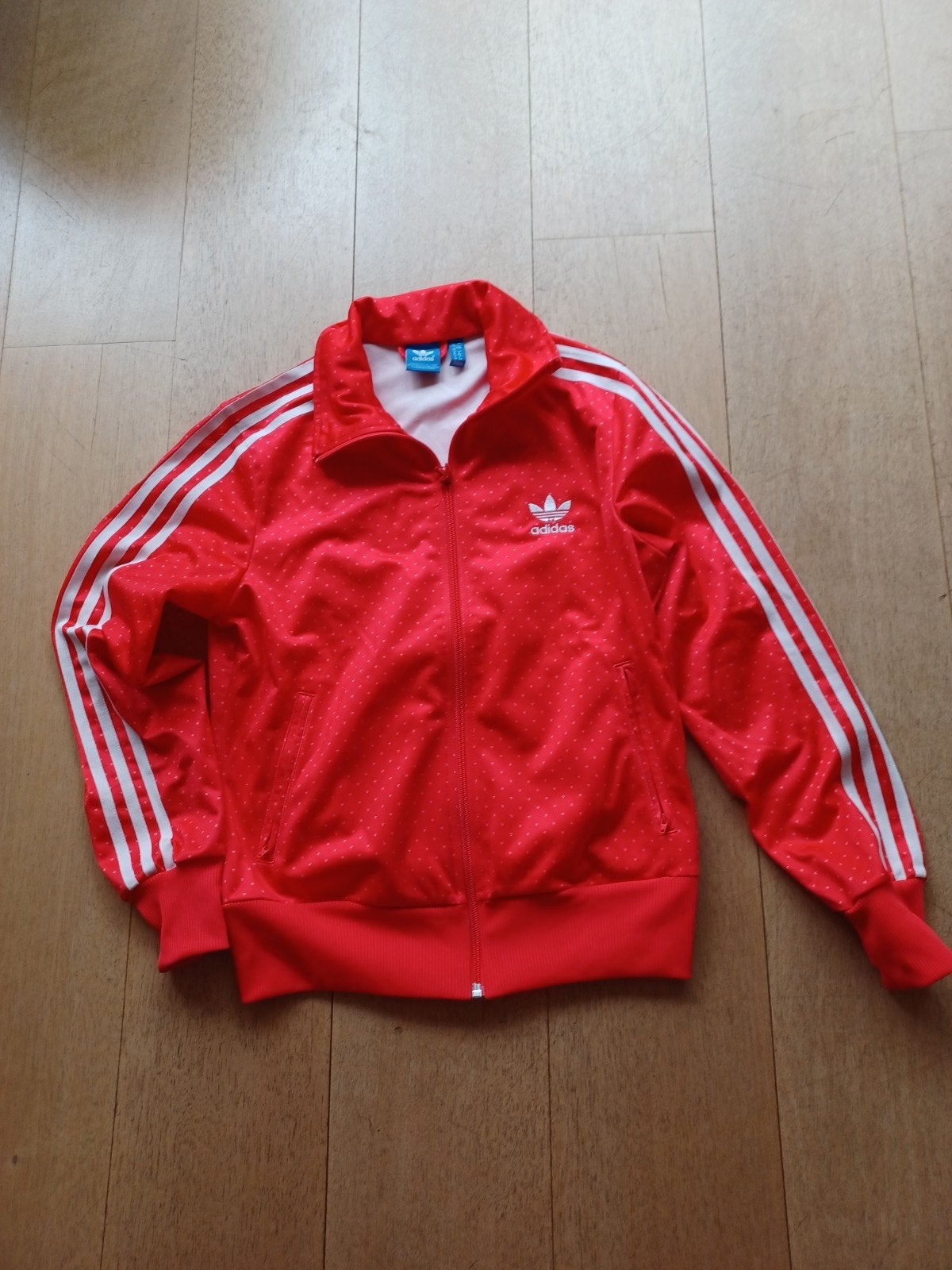 Adidas trainingsjack rood met stippen, Adidas, Ophalen of Verzenden, Fitness of Aerobics, Maat 36 (S)