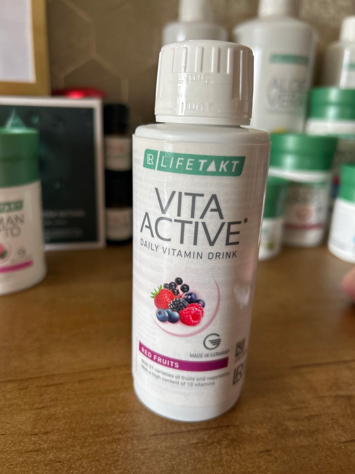 LR LIFETAKT Vita Active Daily Vitamin Drink Rode Vruchten, Sport en Fitness, Ophalen of Verzenden, Nieuw, Poeder of Drank