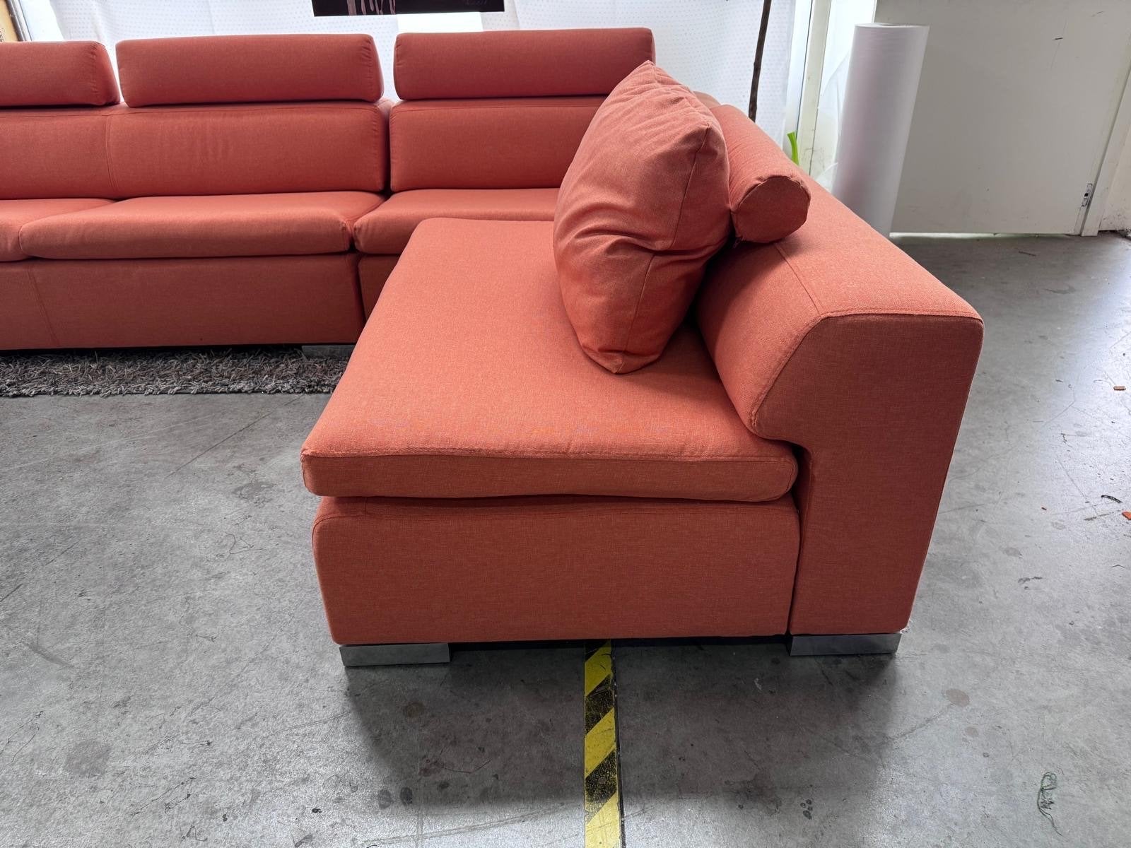 Leolux Howlazy Hoekbank Oranje, Gebruikt, Hoekbank, 300 cm of meer, Stof