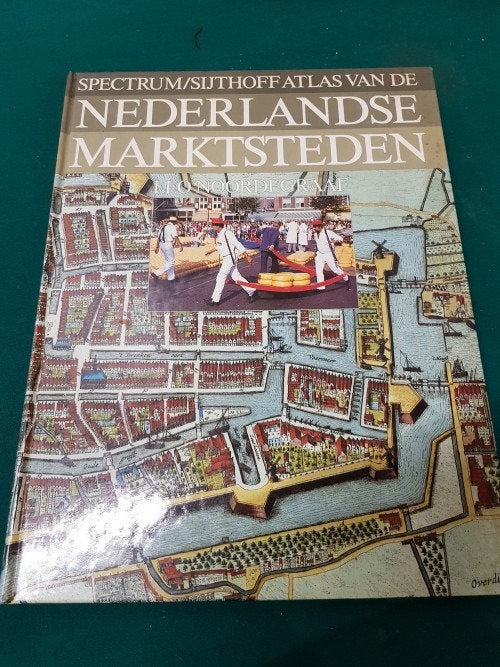 -	Boek atlas van de nederlandse marktsteden, Ophalen of Verzenden