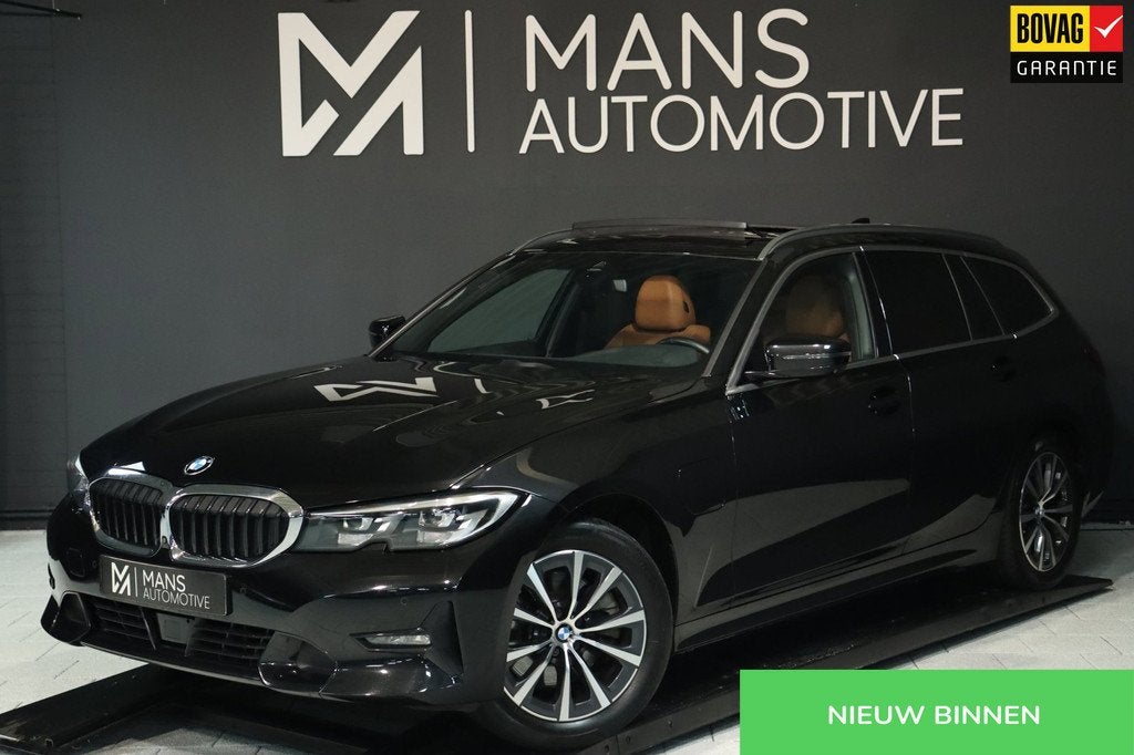 BMW 3-serie Touring 320e Sport Line / PANODAK / 360 / MEMORY, 1998 cc, Gebruikt, 4 cilinders, Zwart