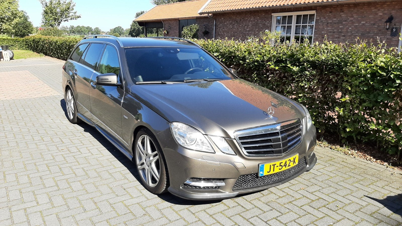 Mercedes-Benz E-Klasse 4.7 E500 Sedan 4MATIC AUT 2012 Grijs, Auto's, Dealer onderhouden, ABS, Stationwagon, Particulier