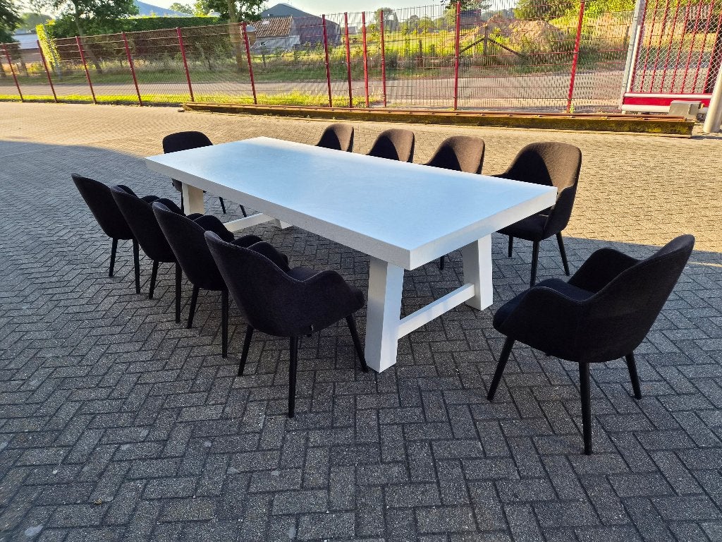 Grote stevige tafel met 10 stoelen, Ophalen, Gebruikt, 100 tot 150 cm, Eikenhout