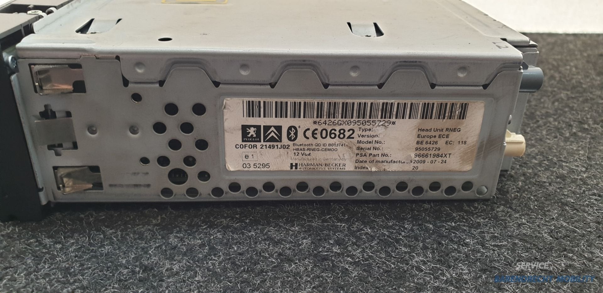 Rneg Radio CD speler met bluetooth en navigatie 96661984XT C, Taurusavenue 1
2132 LS  Hoofddorp, NL, Gebruikt, Stellantis N.V.