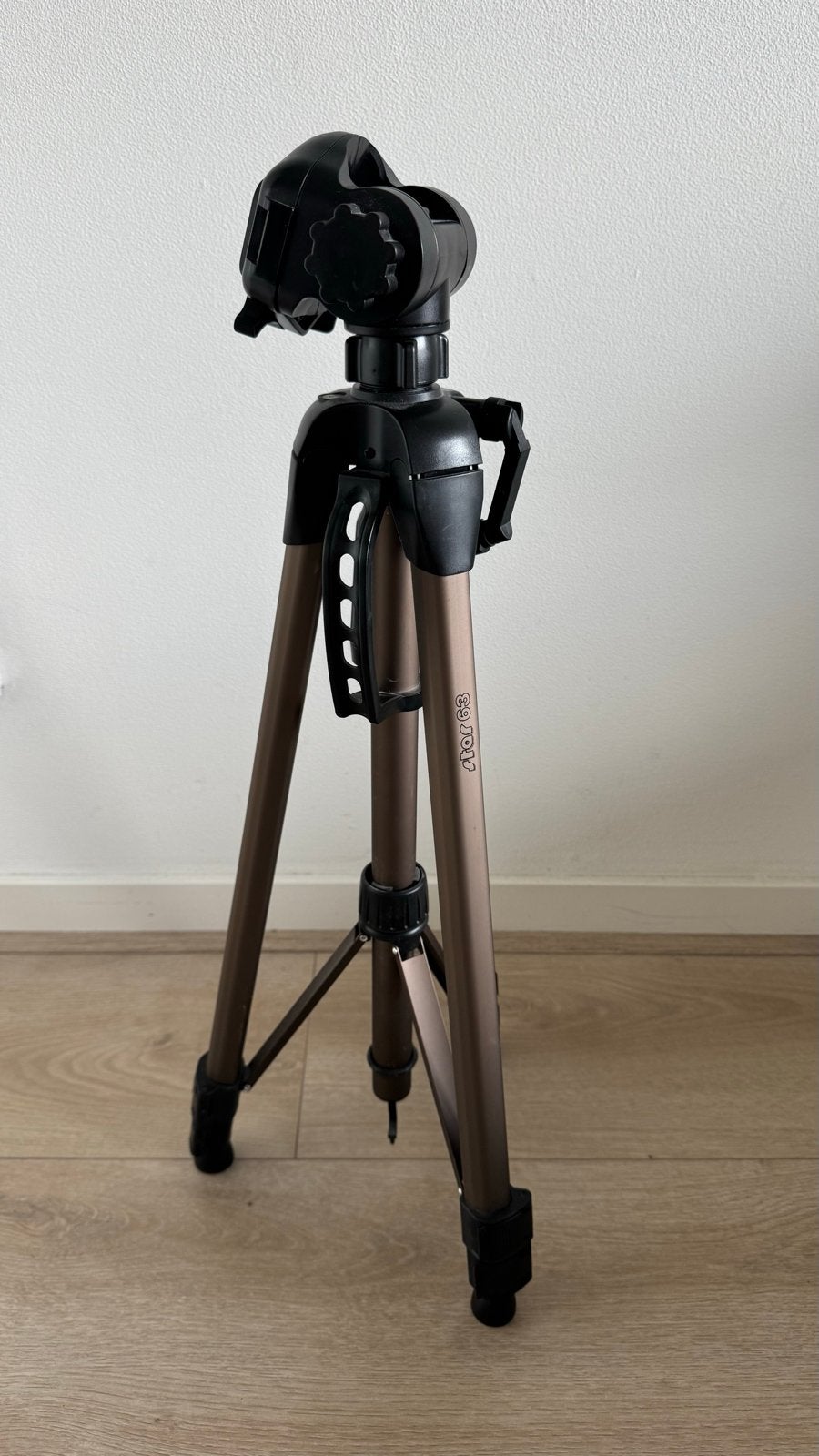 Hama Star 61 driepoot statief met draagtas, Audio, Tv en Foto, Ophalen, Driepoot, Zo goed als nieuw, Hama