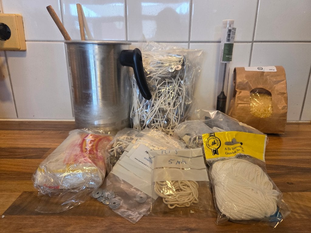 pakket kaarsen maken, Ophalen of Verzenden, Zo goed als nieuw, Knutselset