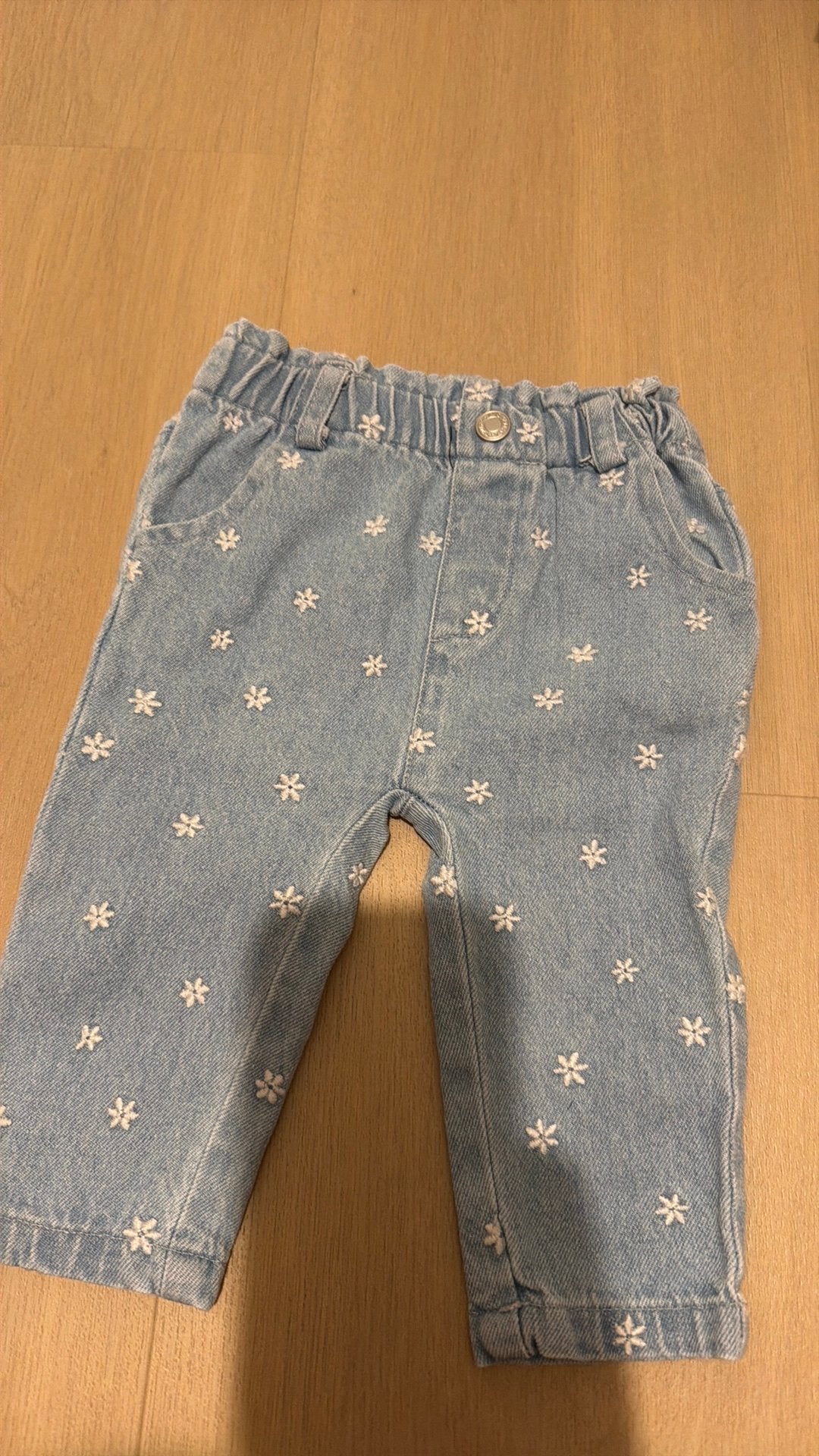 Baby Denim-broek met bloemen van Prenatal, Ophalen of Verzenden, Zo goed als nieuw, Meisje, Broekje