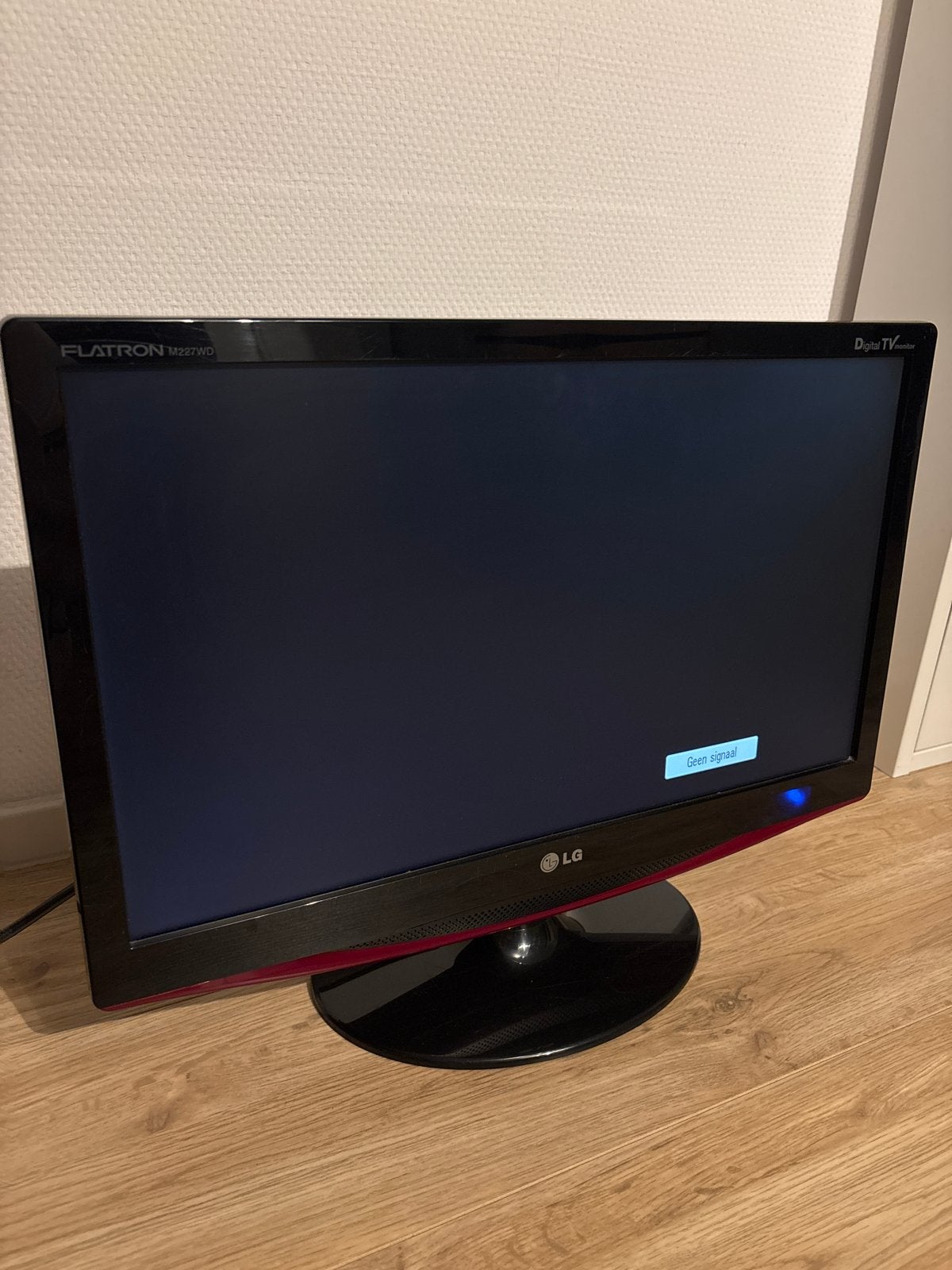 LG Flatron M227WD LCD TV / Monitor - 22 inch Full HD, Gebruikt, 50 Hz, LCD, Ophalen of Verzenden