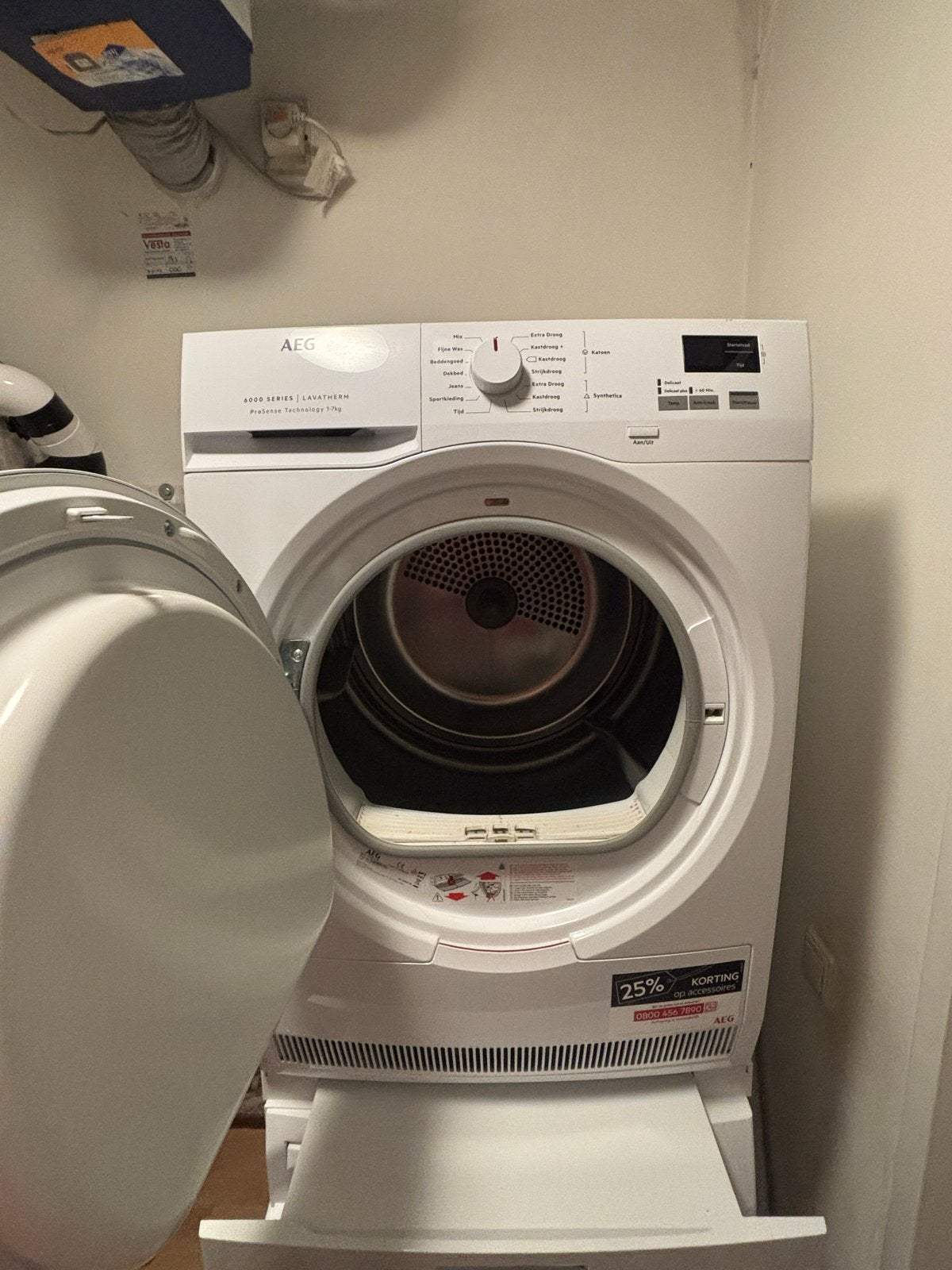 AEG Lavatherm 4000 Series Wasdroger en Wasmachine, 6 tot 8 kg, Ophalen, Gebruikt, 85 tot 90 cm