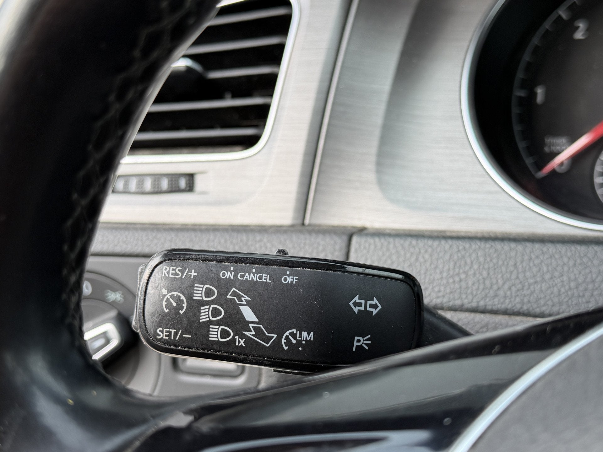 Volkswagen Golf BWJ 2014 | 1.6TDI 111PK Comfortline | TREKHA, Voorwielaandrijving, Euro 5, Stof, Gebruikt